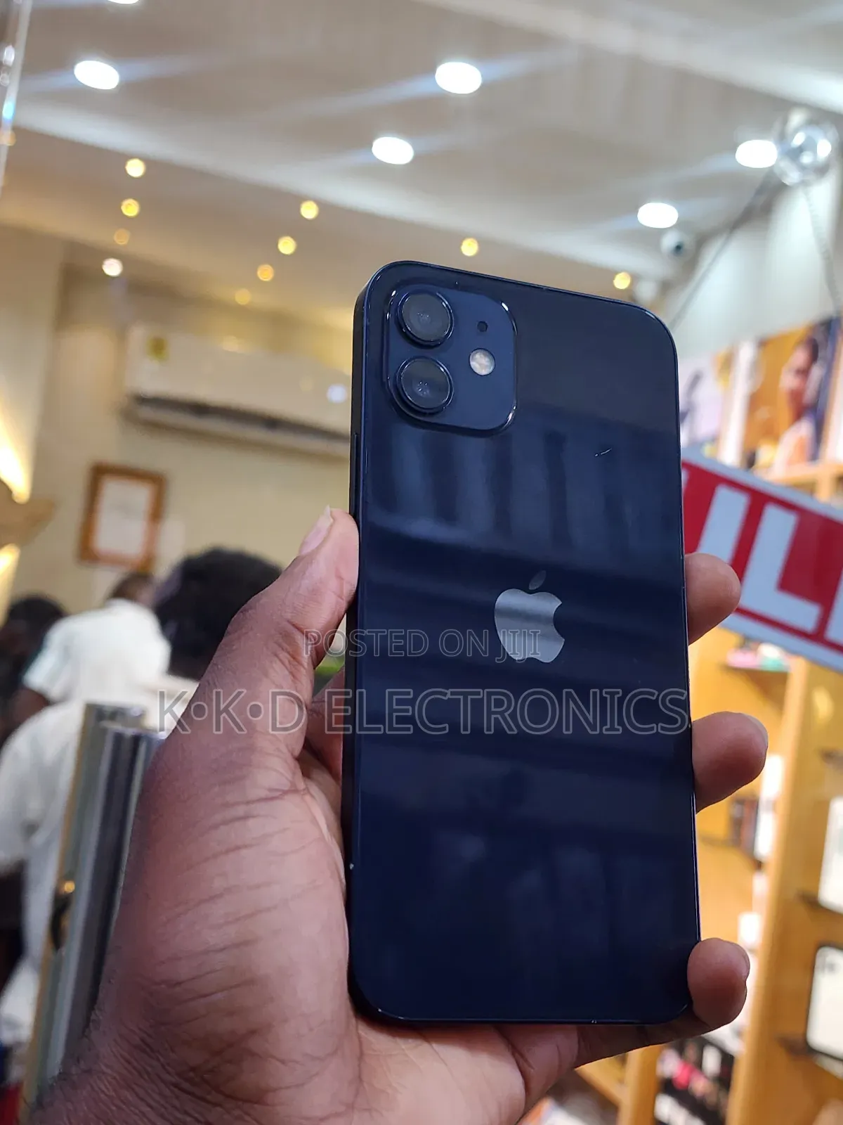 Apple iPhone 12 64 GB Black