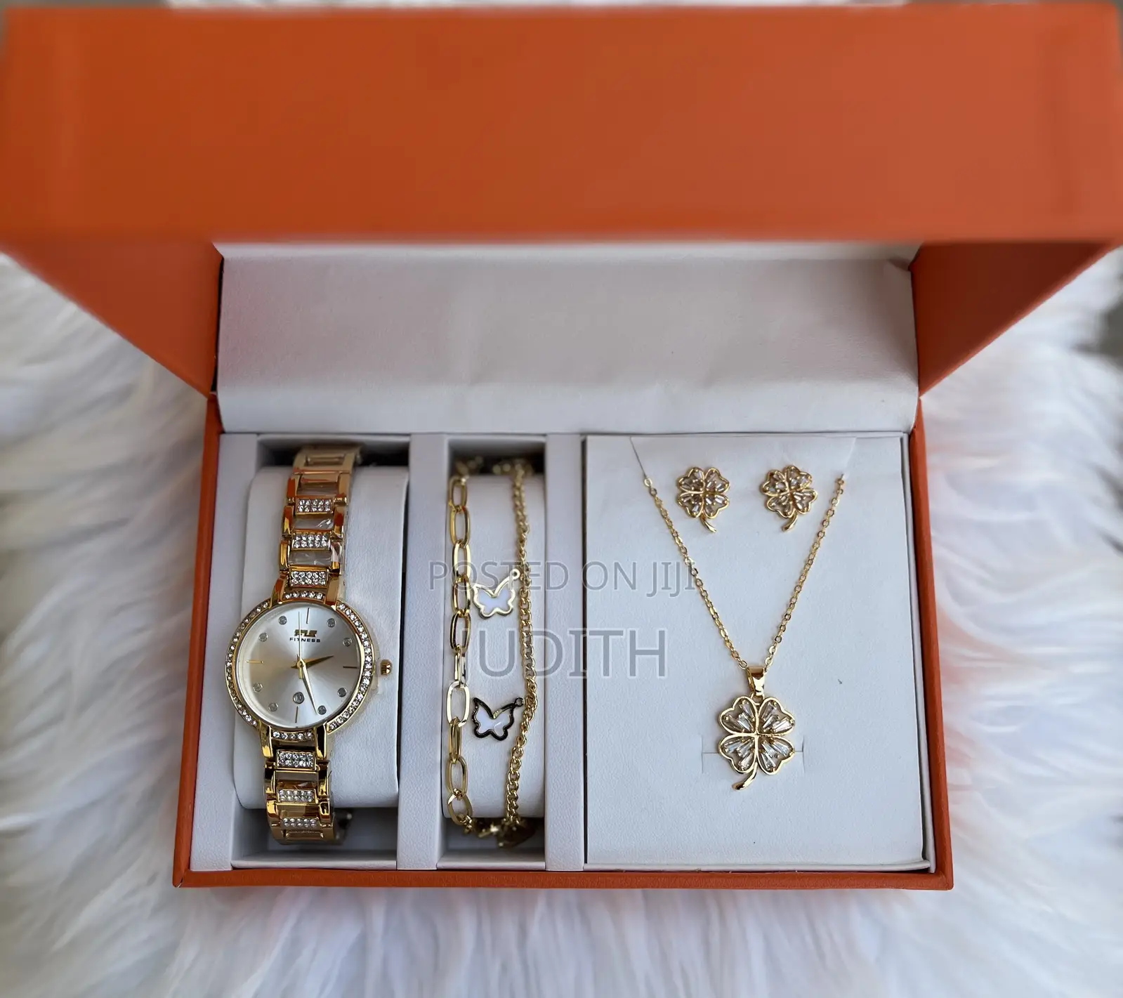 Elegant Women’S Gift Set