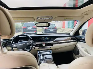 Genesis G90 3.3T Premium 2018