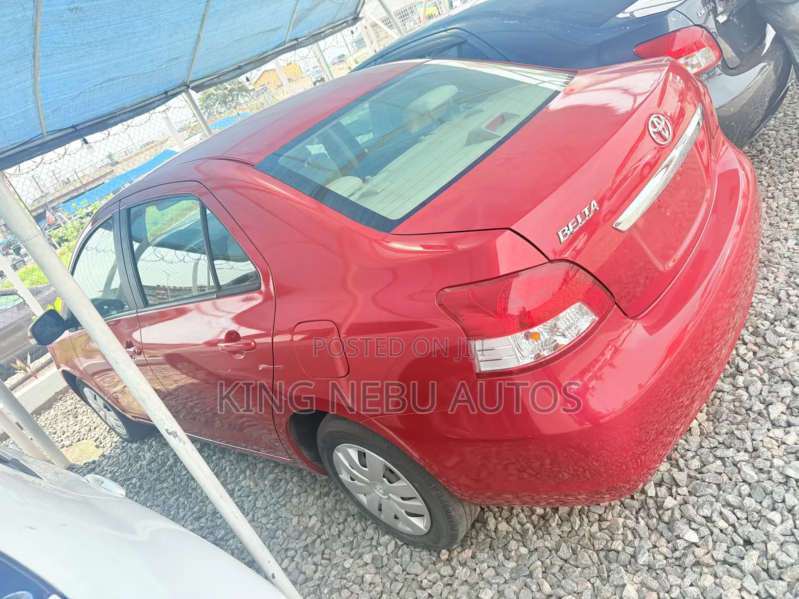 Toyota Belta 2012 Red