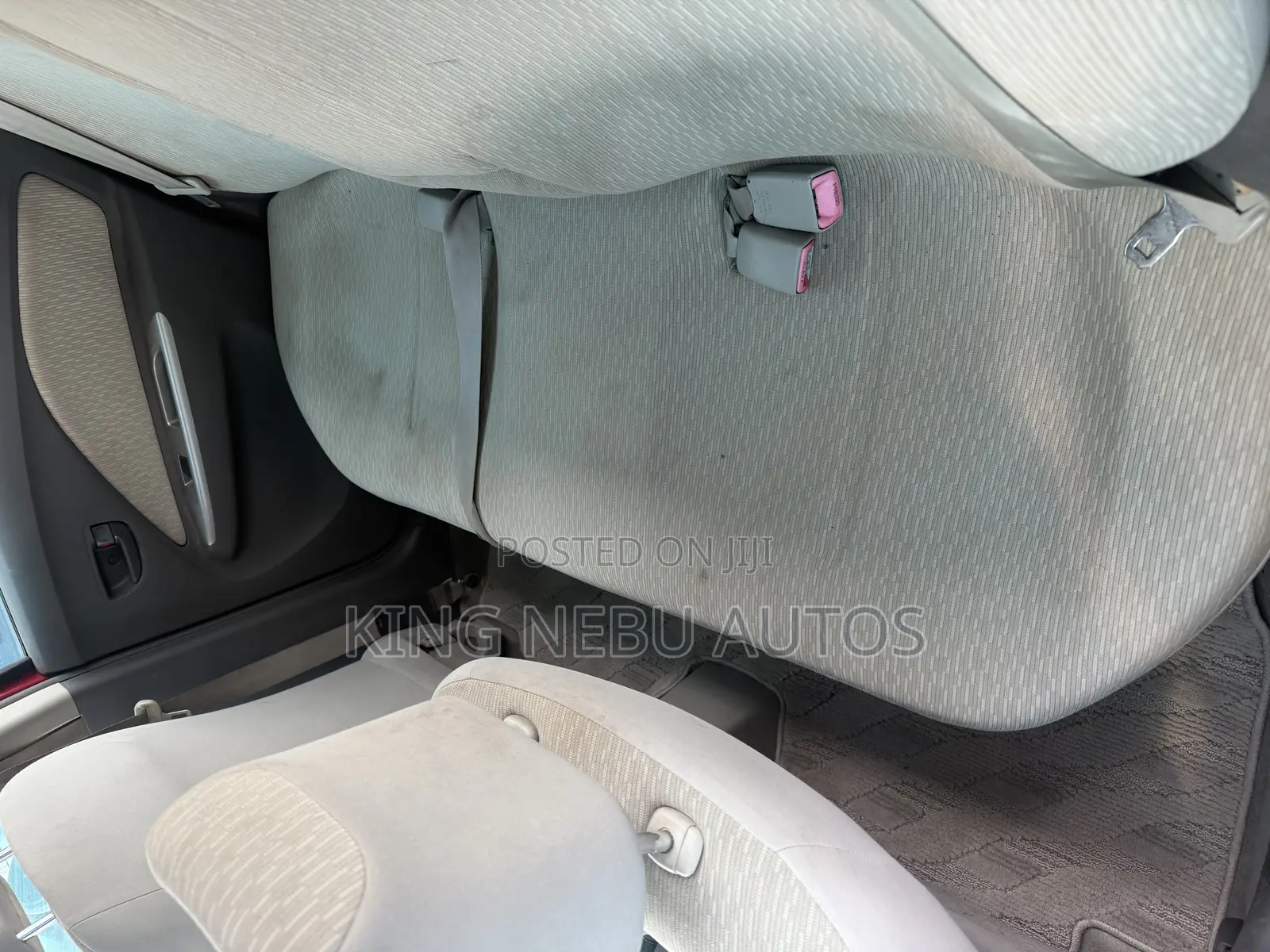 Toyota Belta 2012 Red