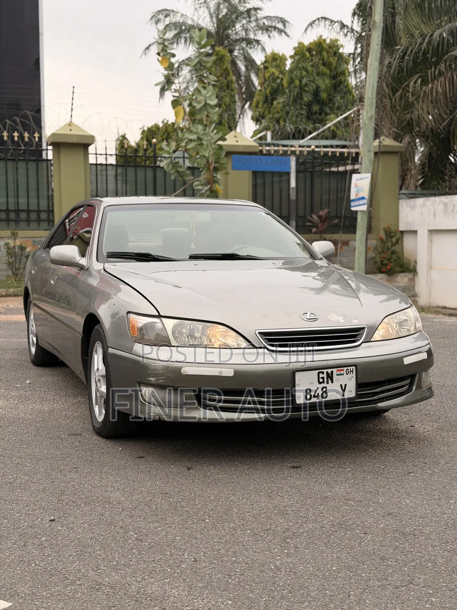 Lexus ES 300 2000 Green