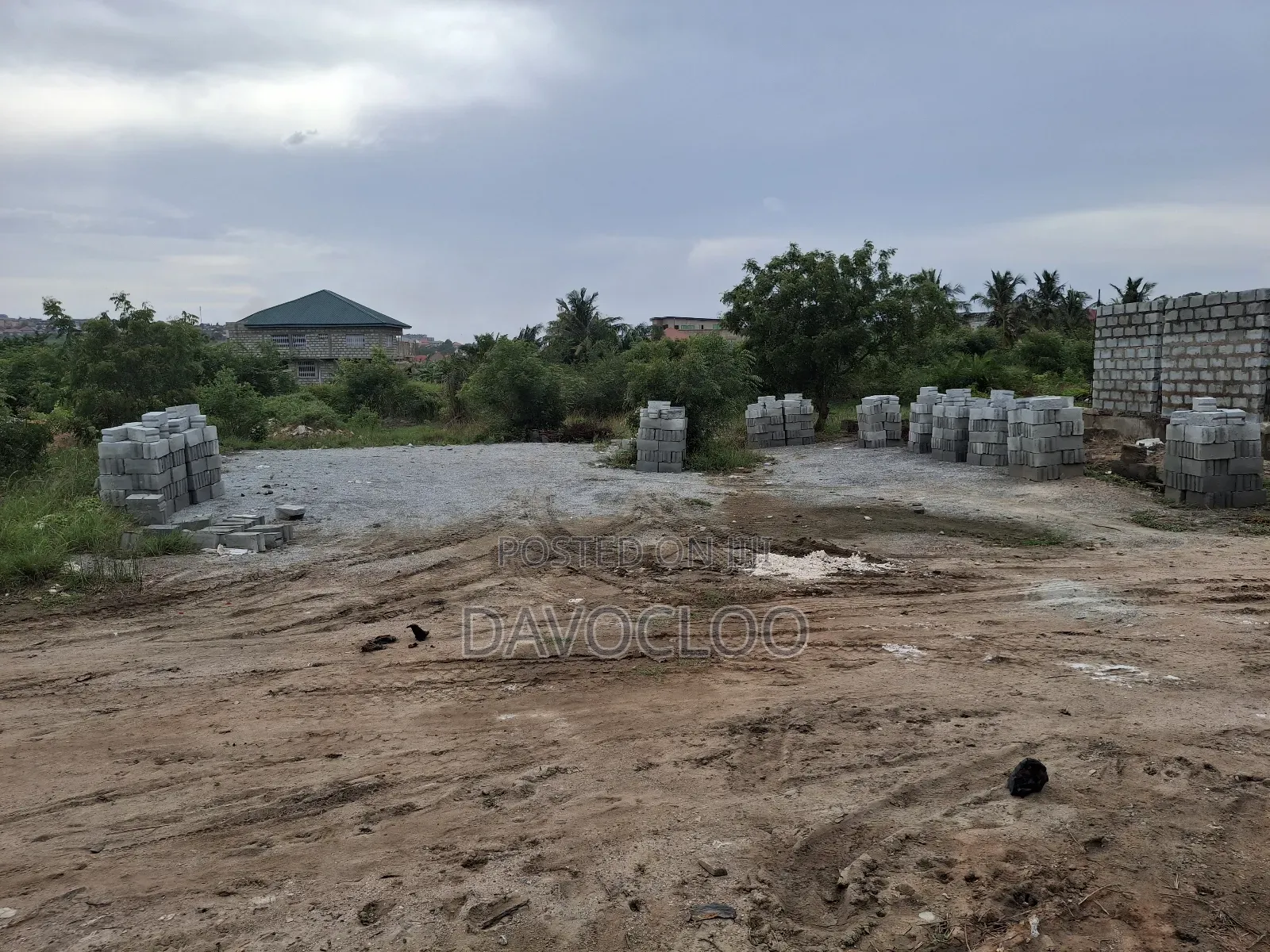 Land in South West McCarthy(Tetegu)