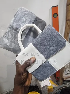 Ladies Hand Bag