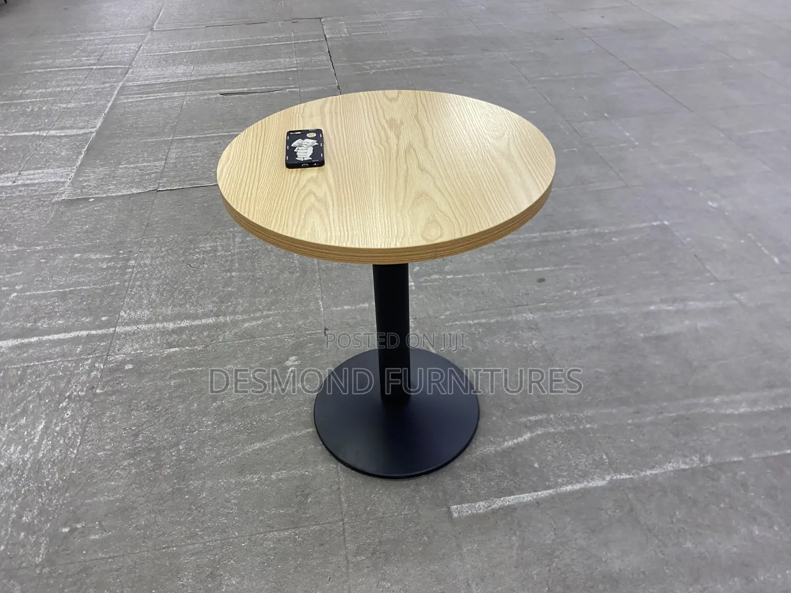 Restaurant Table / Bar Table Round One
