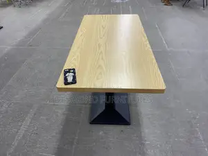 Restaurant Table / Bar Table 4 in 1