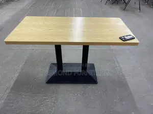 Restaurant Table / Bar Table 4 in 1
