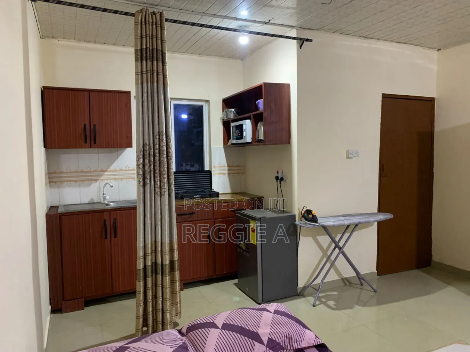 One Bedroom Fully Furnished Studio Ensuite