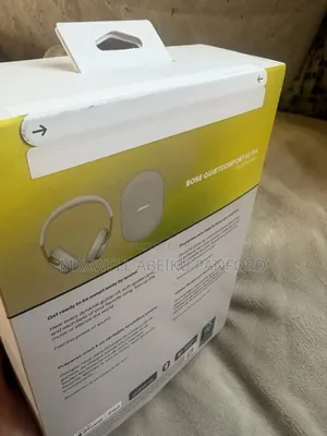 Bose Quietcomfort Ultra Wireless Headphones - Sandstone