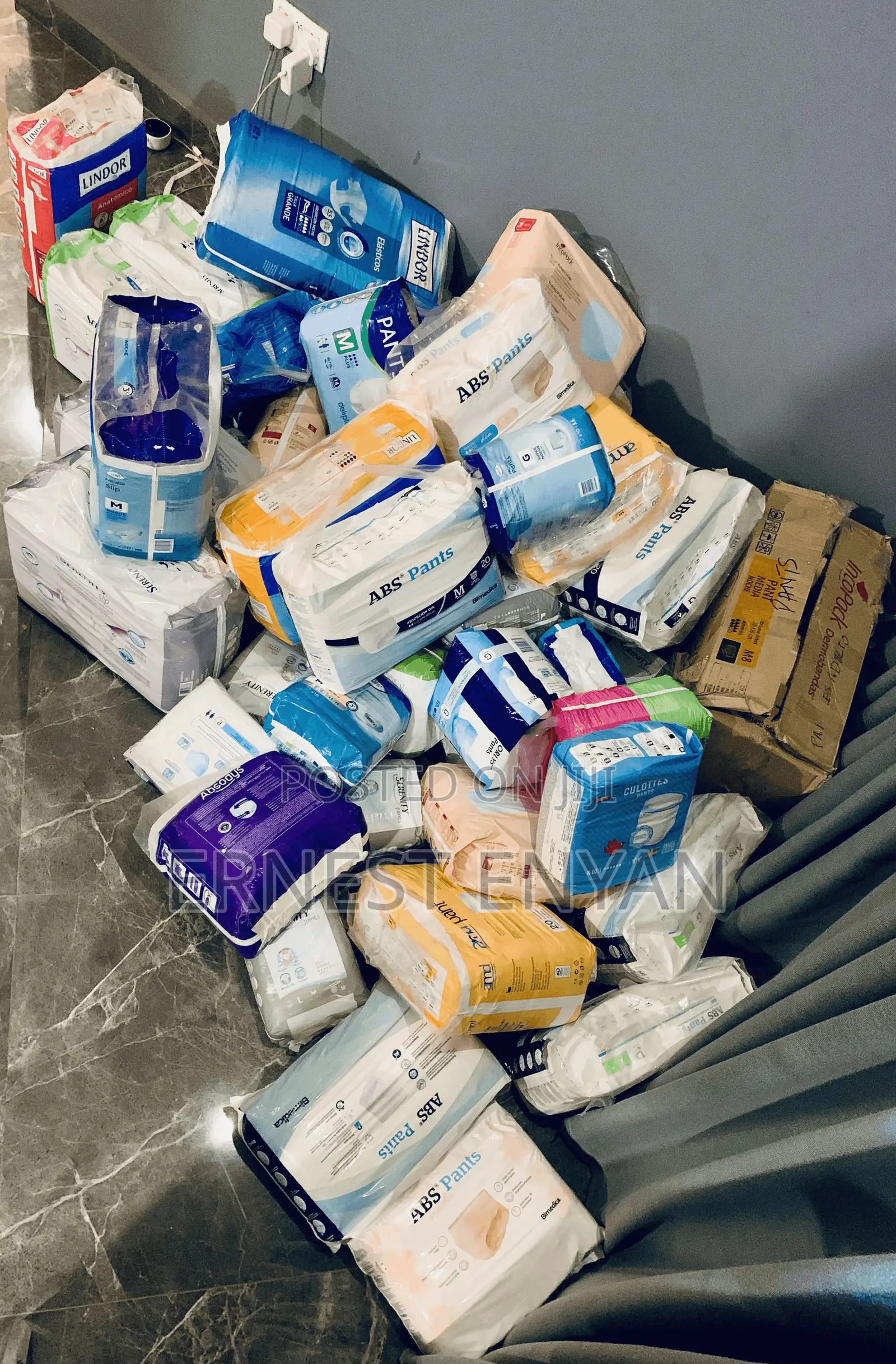 Adult Diapers