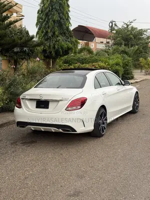 Mercedes-Benz C300 Sport 4Matic Sedan AWD (2.0L 4cyl 7A) 2017 White