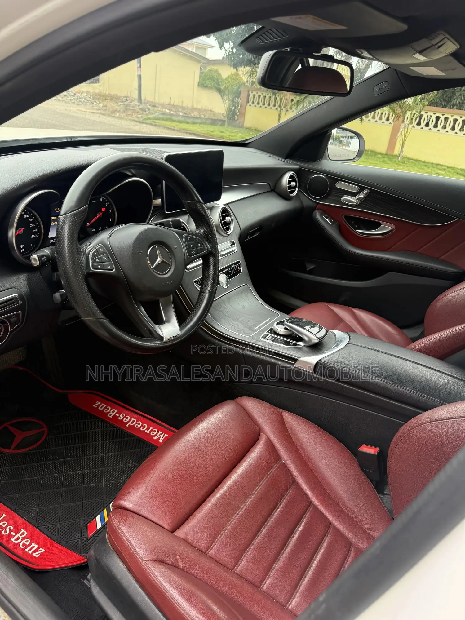 Mercedes-Benz C300 Sport 4Matic Sedan AWD (2.0L 4cyl 7A) 2017 White