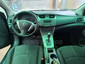 Nissan Sentra SV 4dr Sedan (1.8L 4cyl CVT) 2015 Gray
