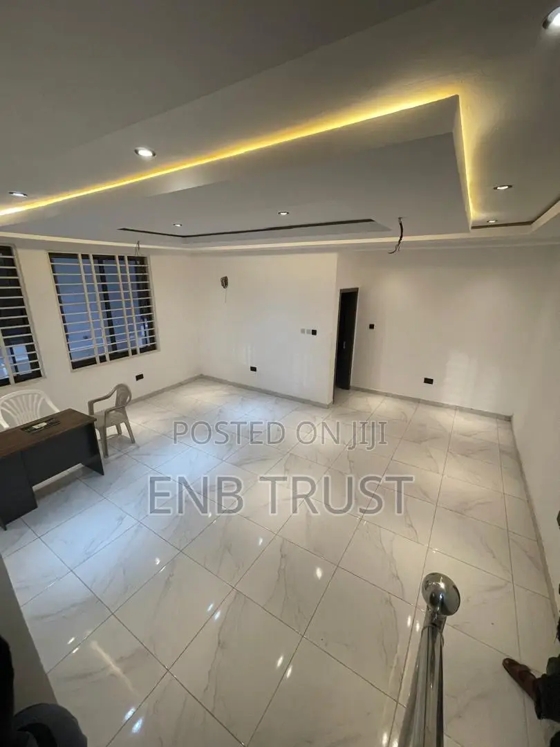 4bdrm Duplex in Kwabenya, Ga East Municipal for sale