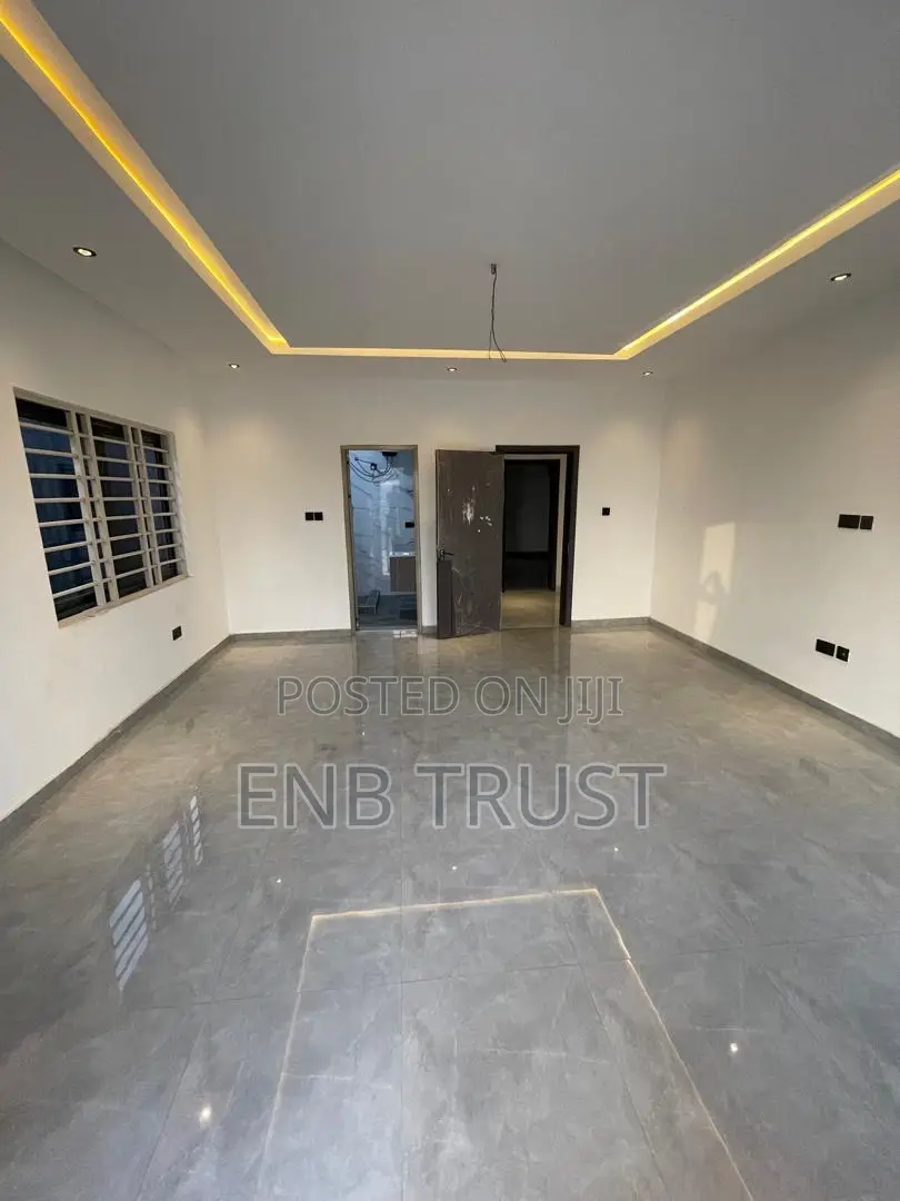 4bdrm Duplex in Kwabenya, Ga East Municipal for sale