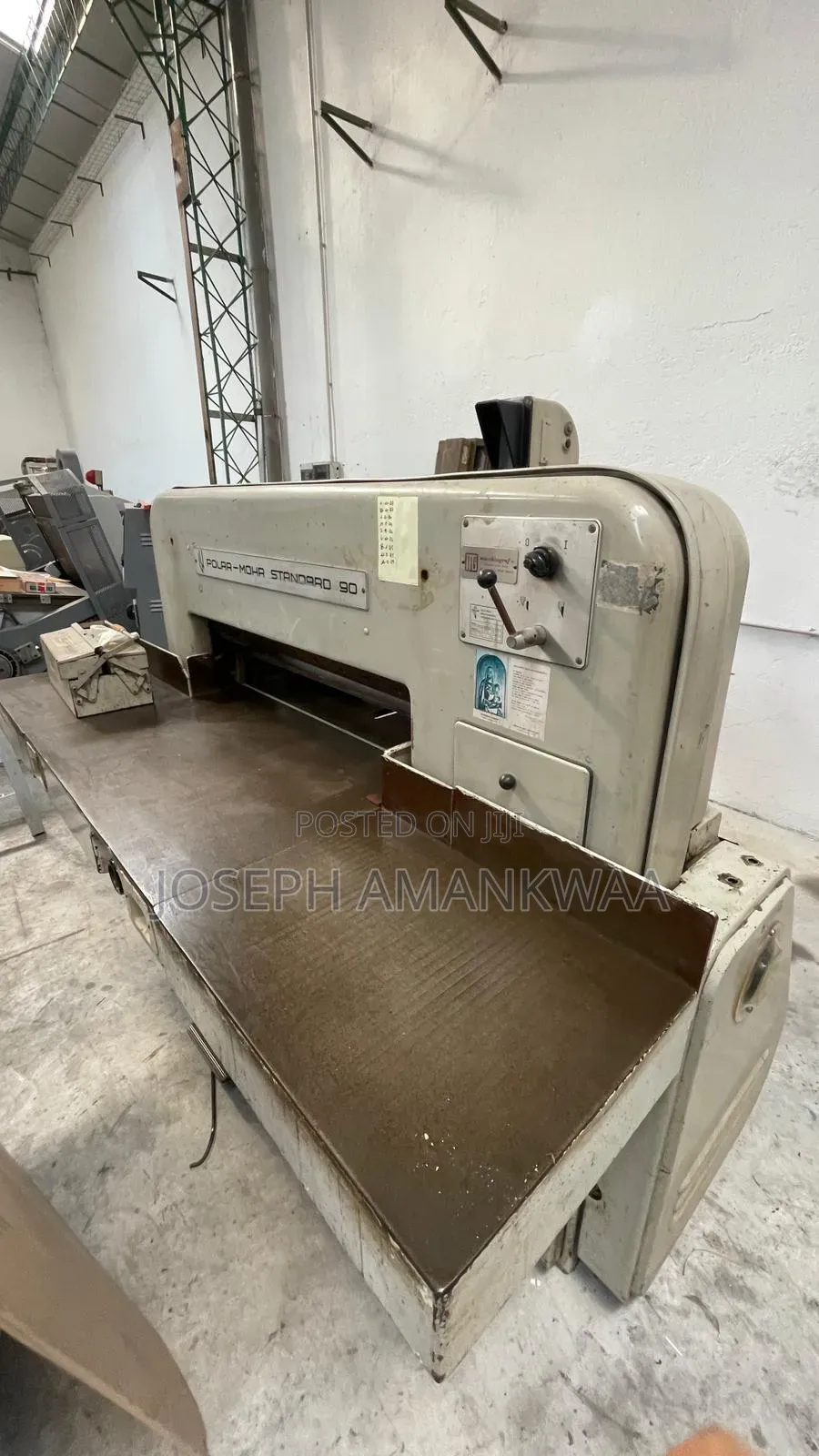 Polar Cutting Machine