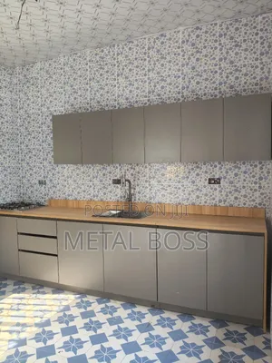 Custom Kitchen Cabinet