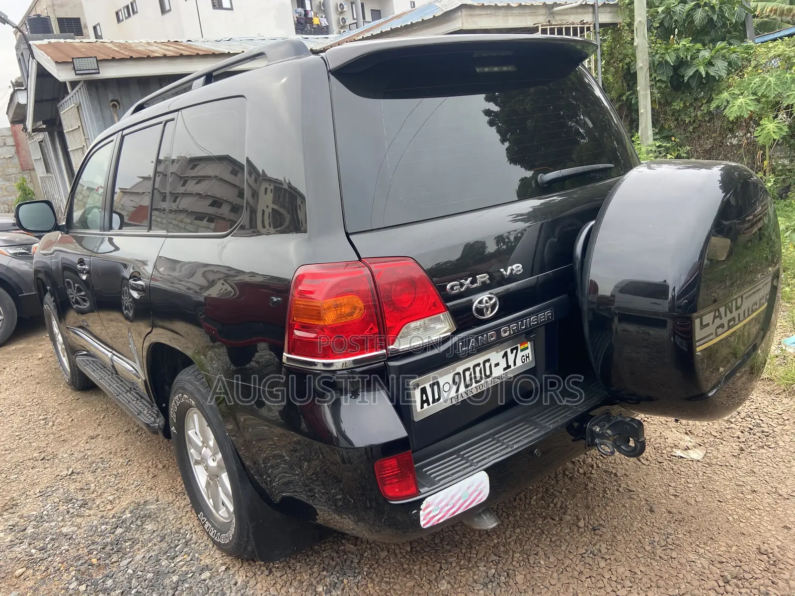 Toyota Land Cruiser 5.7 V8 GXR 2017 Black