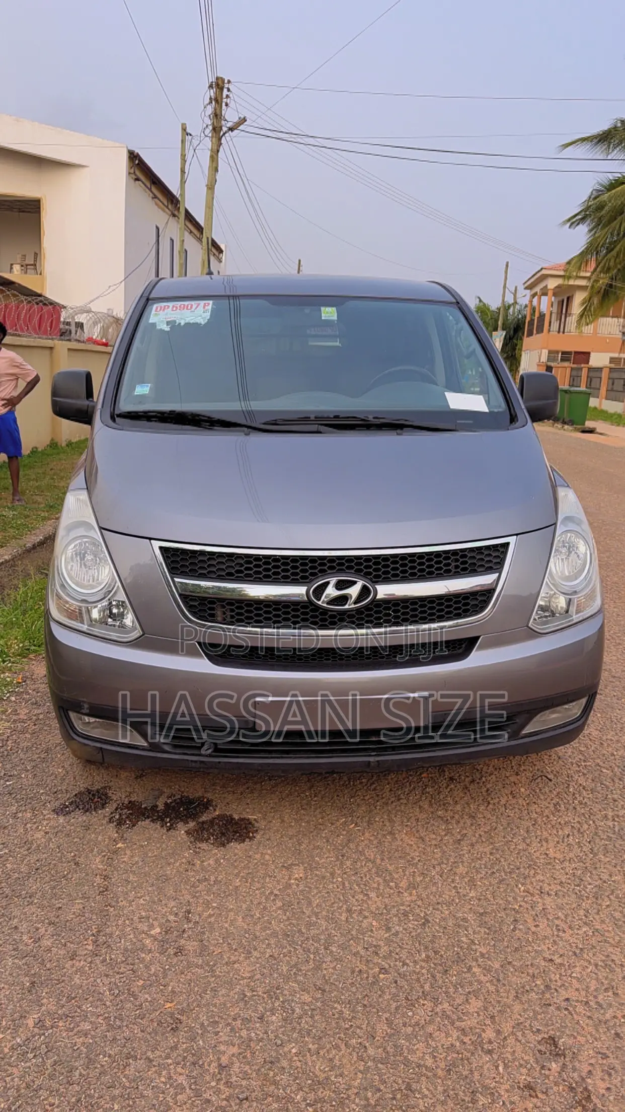 Hyundai H1 2011 Grey