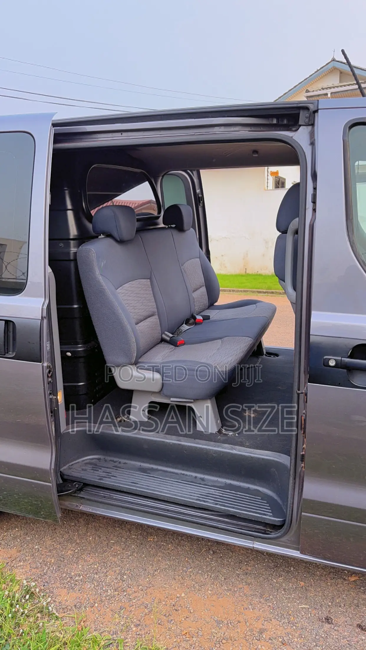 Hyundai H1 2011 Grey