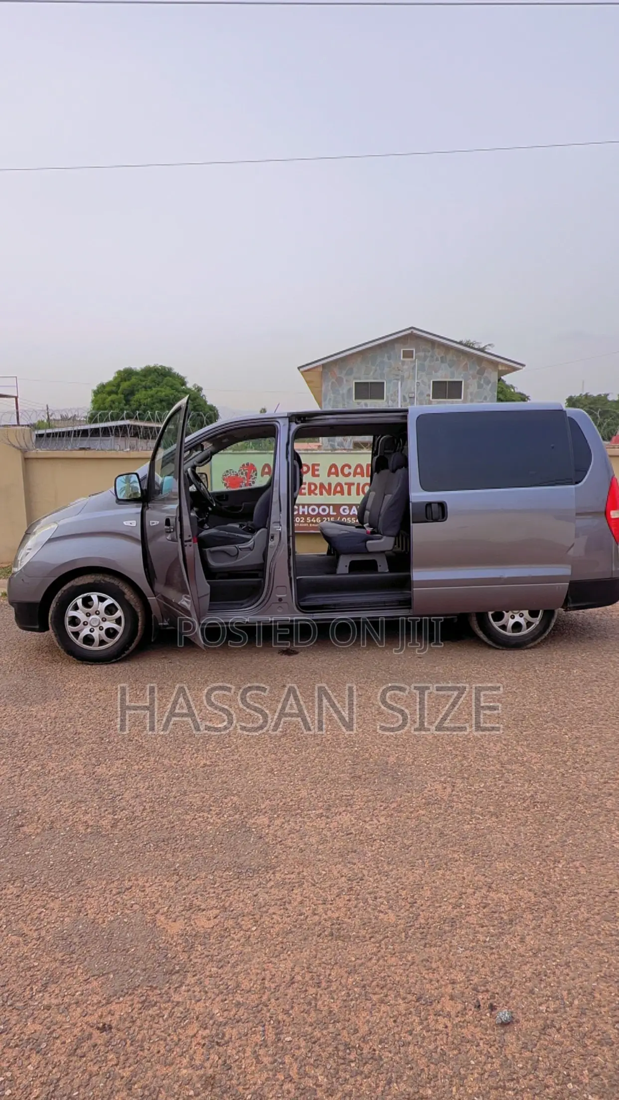 Hyundai H1 2011 Grey