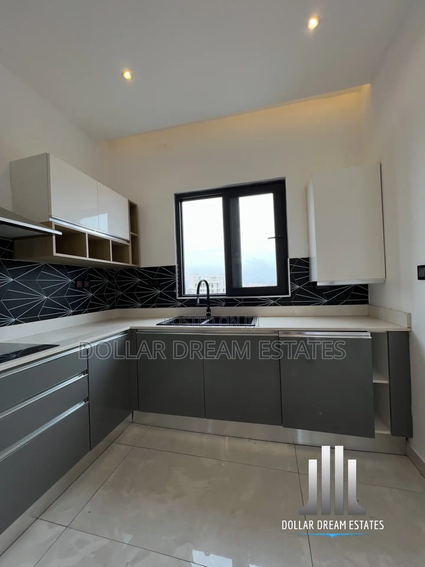 2bdrm Apartment in East Legon for rent