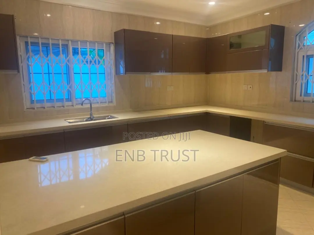 Furnished 5bdrm Duplex in East Legon, A&C Mall Area for rent