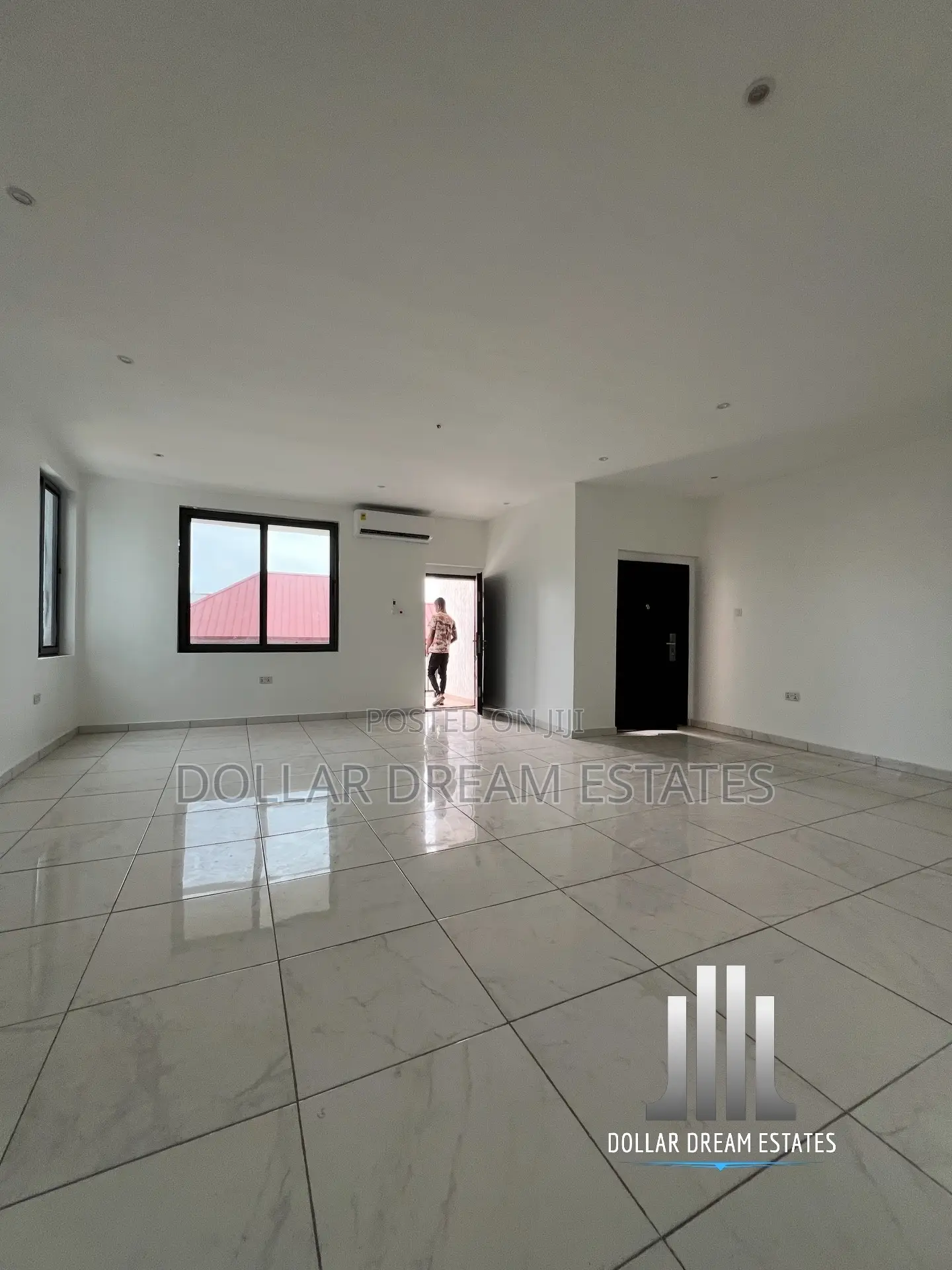 2bdrm Apartment in Adjiriganor for rent
