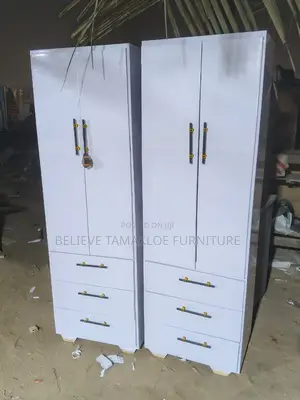 Students Single Wardrobe
