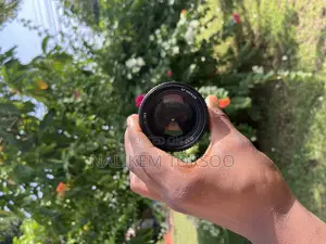 Nikon 85mm Lens