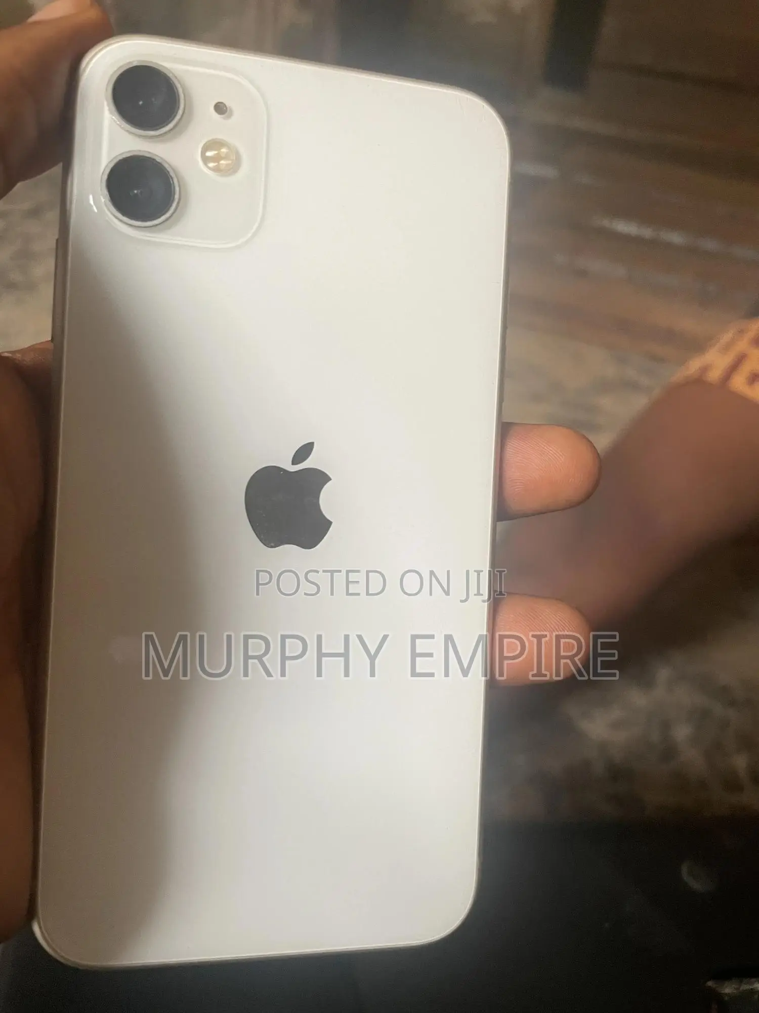 Apple iPhone 11 64 GB White