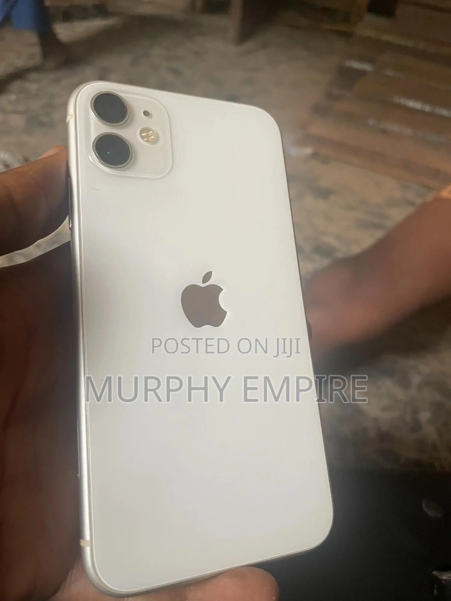 Apple iPhone 11 64 GB White