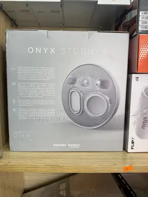 Onyx Studio 9