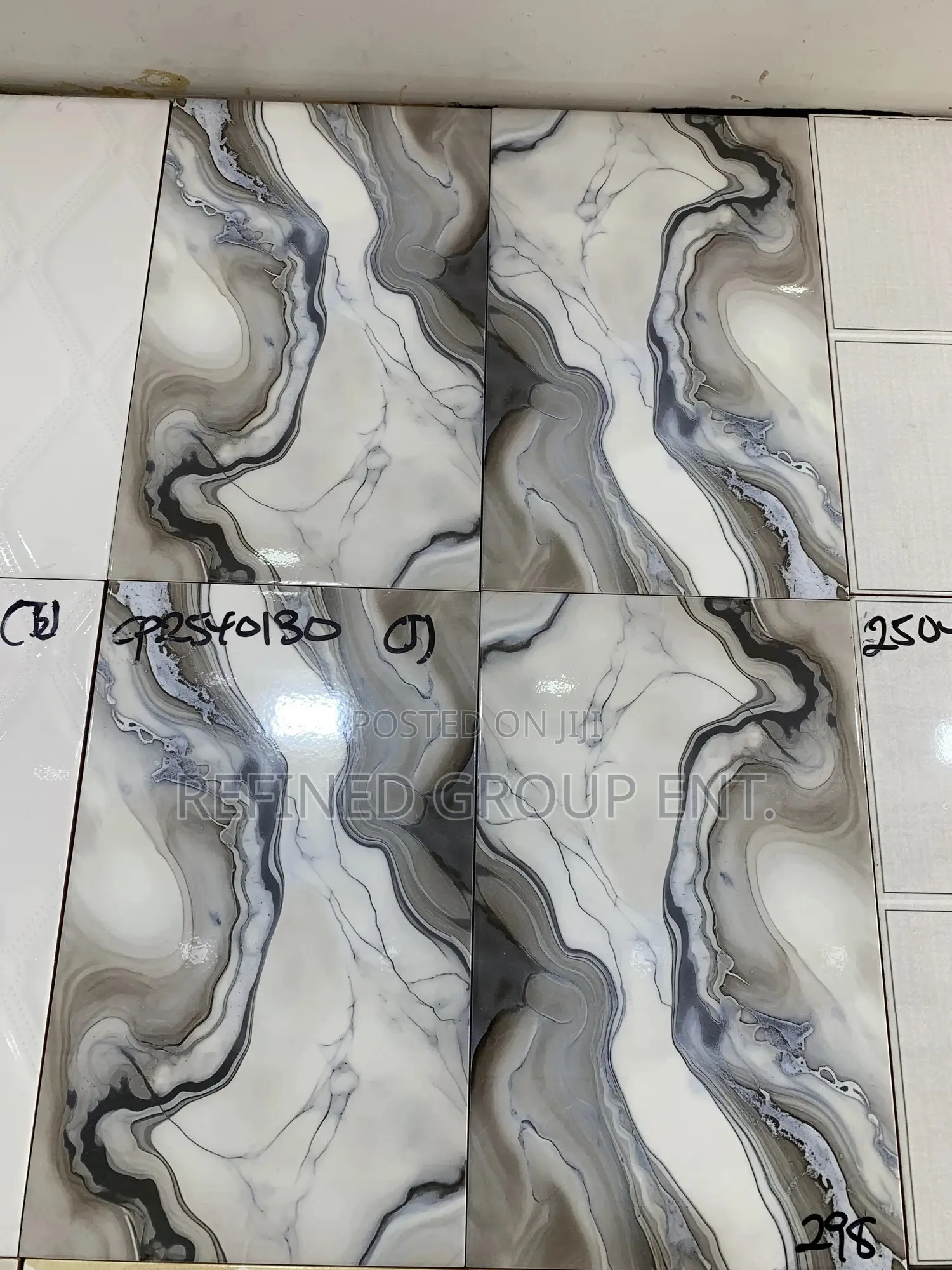 25/40 Wall Tiles. Grade 1