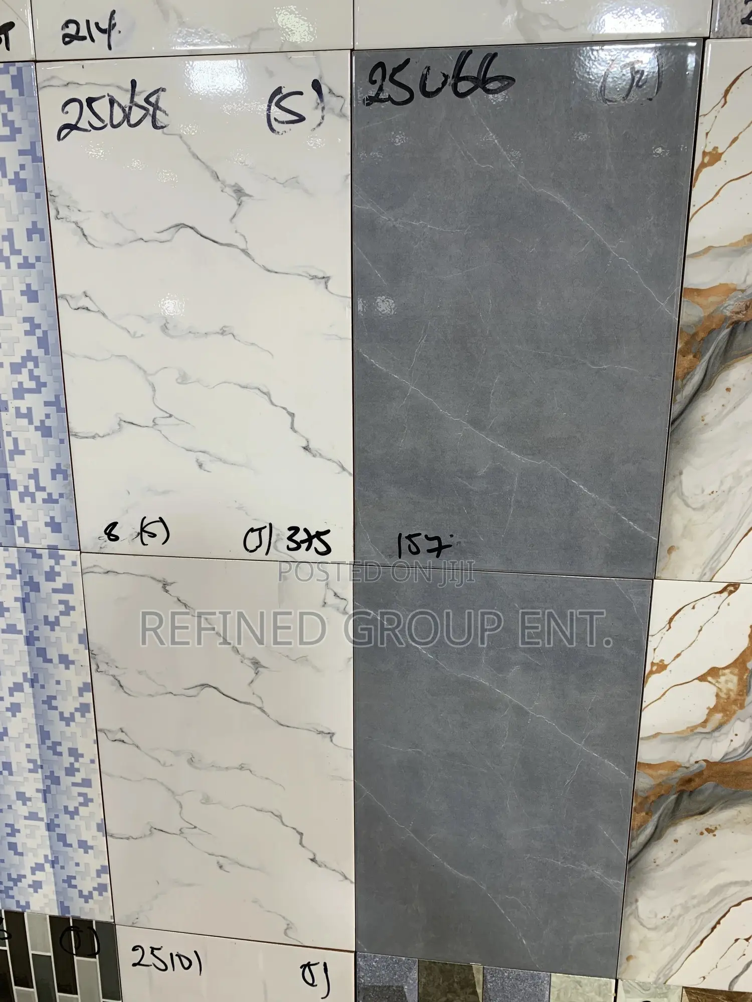 25/40 Wall Tiles. Grade 1