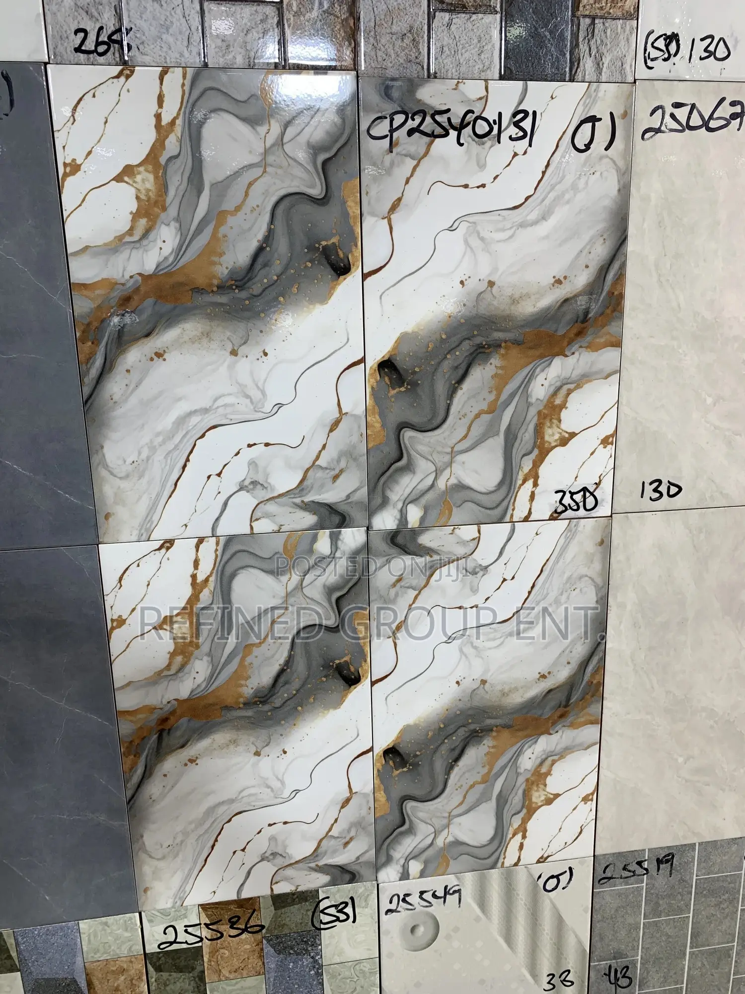 25/40 Wall Tiles. Grade 1
