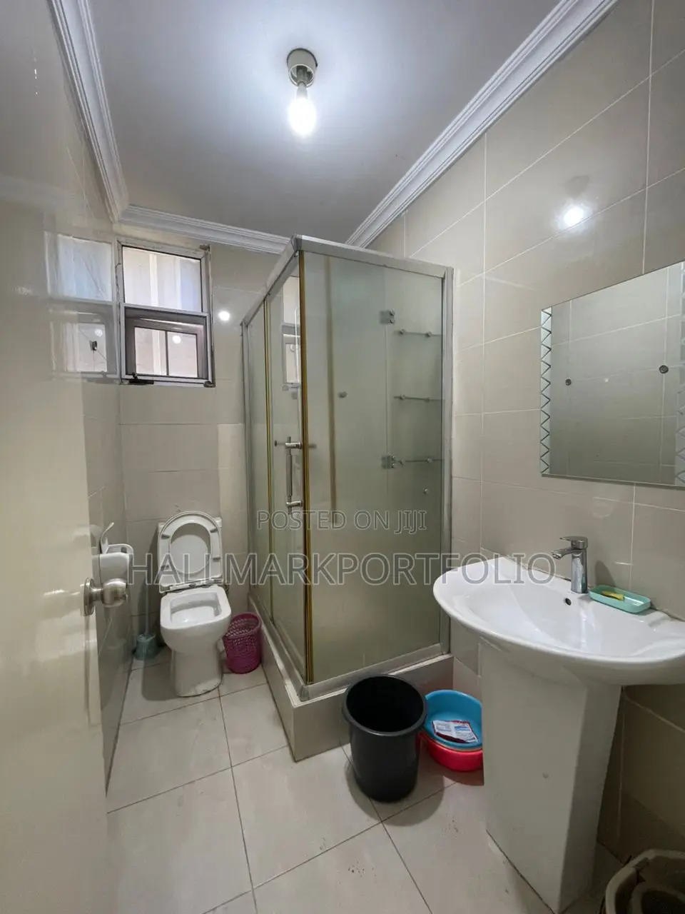 3bdrm Apartment in Shiashe, East Legon for rent