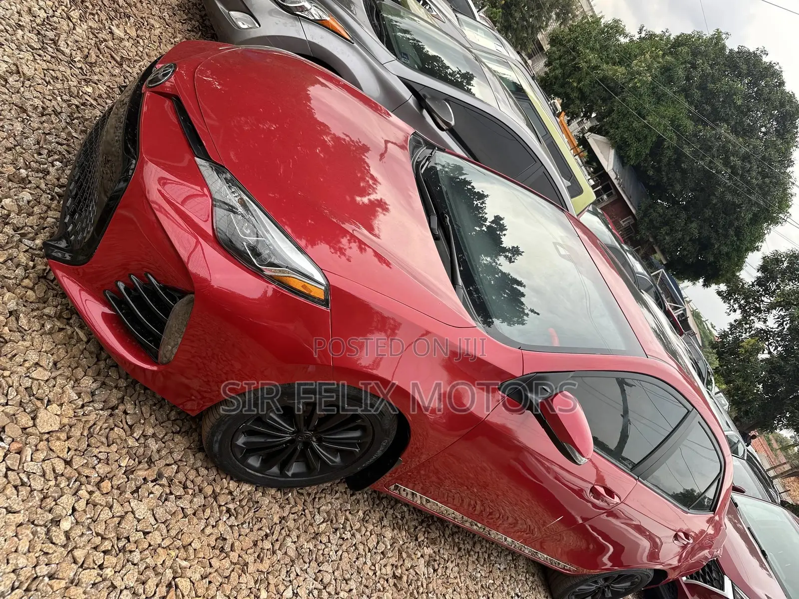 Toyota Corolla SE (1.8L 4cyl 2A) 2018 Red