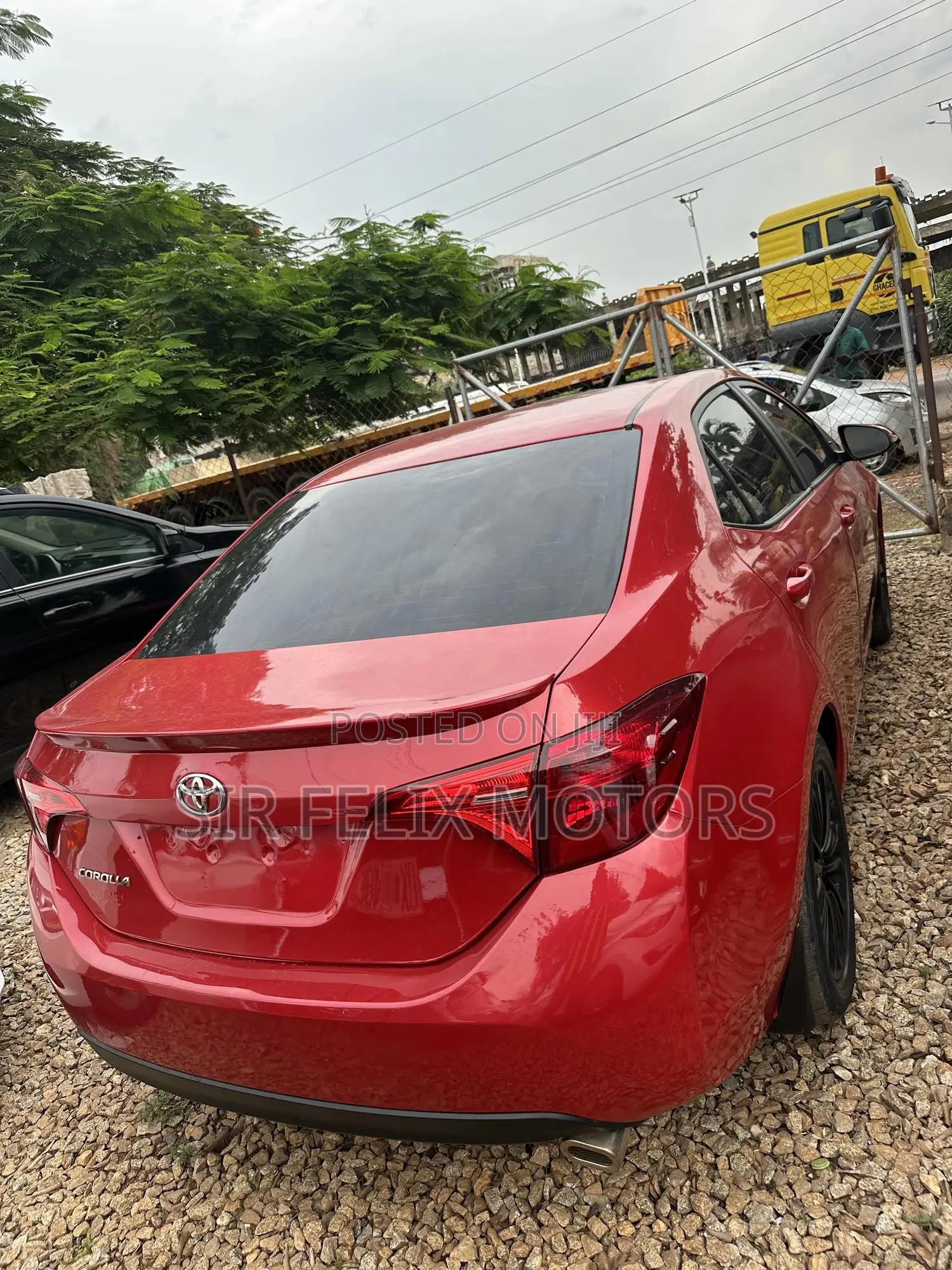 Toyota Corolla SE (1.8L 4cyl 2A) 2018 Red