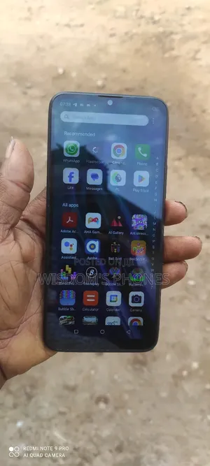 Itel P37 32 GB Black