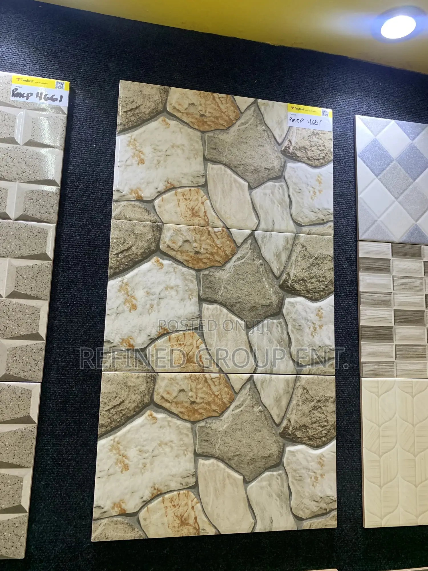 Twyford 25/40cm Wall Tiles Grade 1
