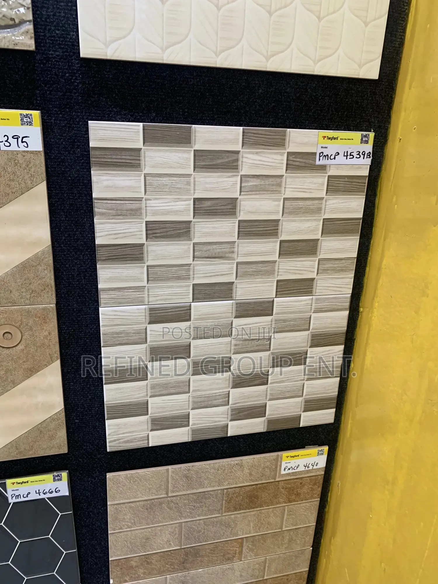 Twyford 25/40cm Wall Tiles Grade 1