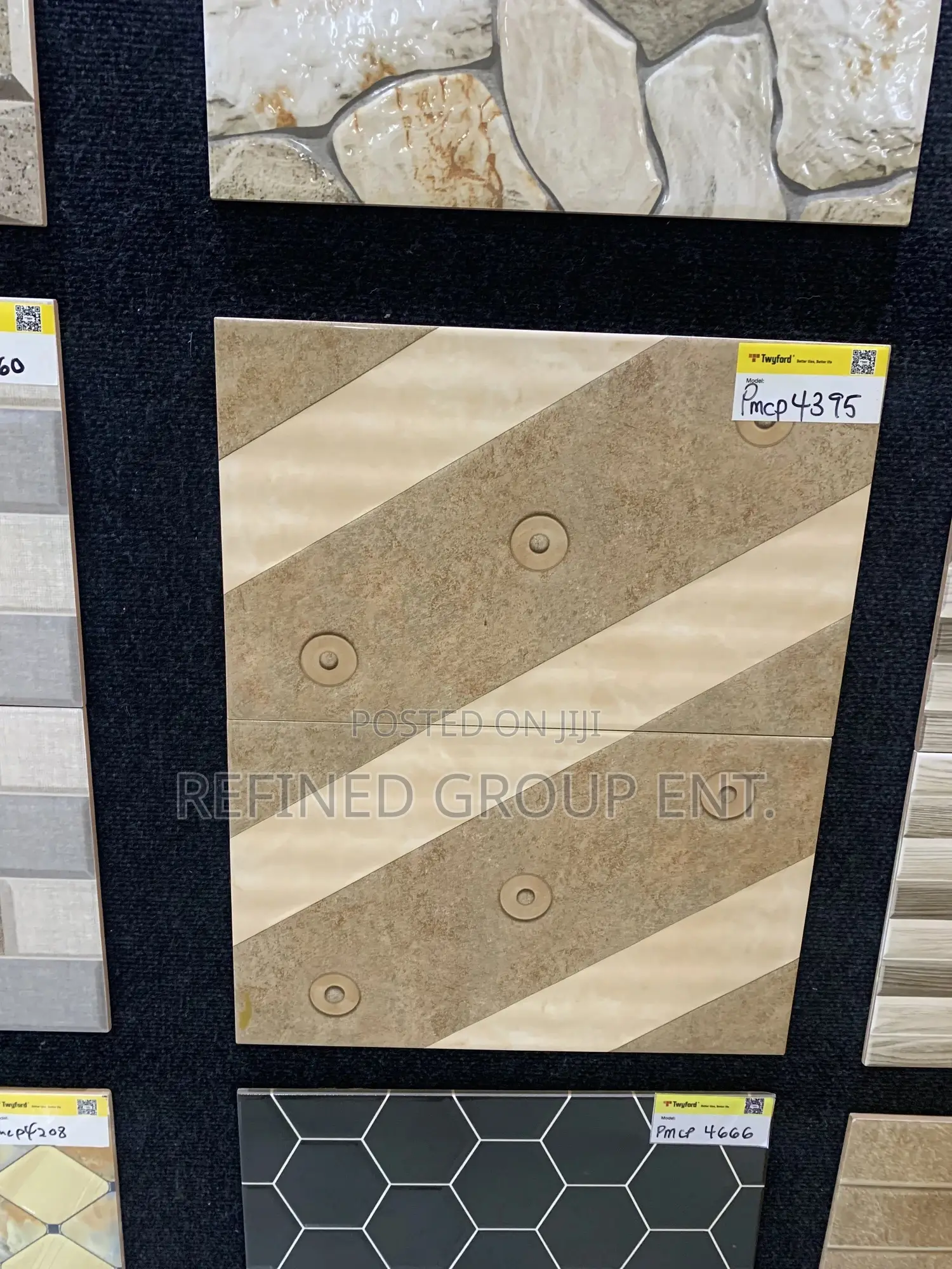 Twyford 25/40cm Wall Tiles Grade 1