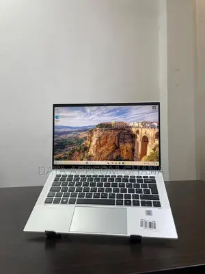 Laptop HP EliteBook x360 1030 G7 16GB Intel Core i5 SSD 256GB