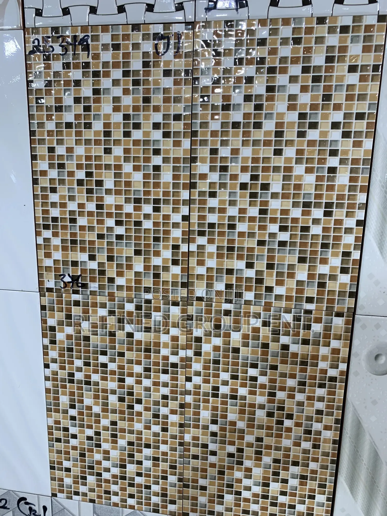 Wall Tiles. 25/40cm