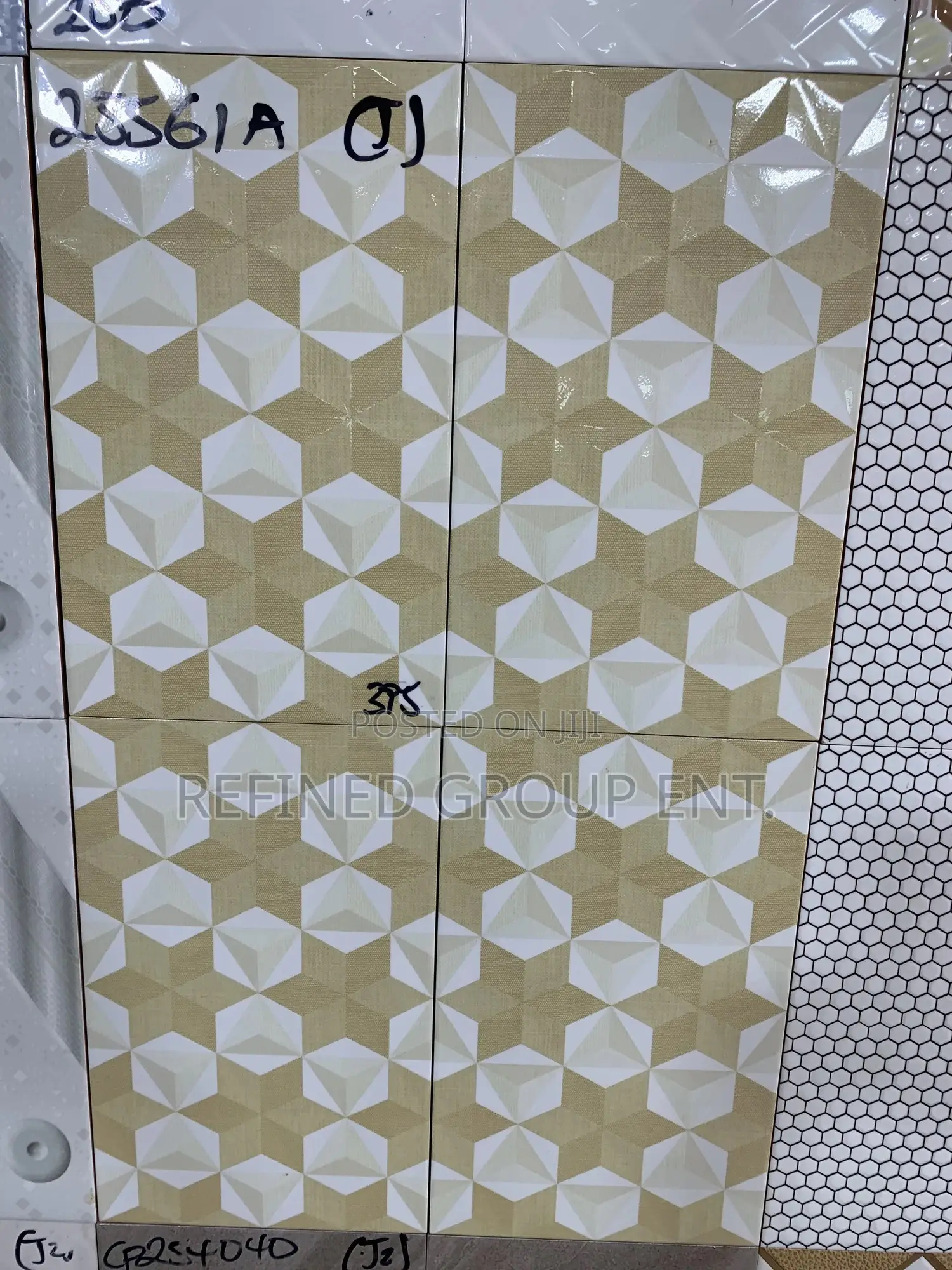 Wall Tiles. 25/40cm