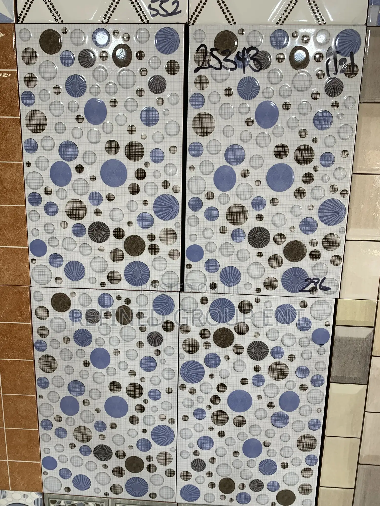 Wall Tiles. 25/40cm
