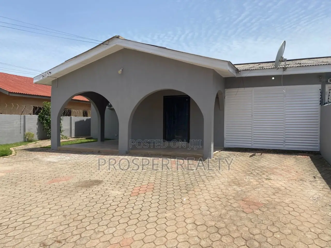 3 Bed House/Office Space
