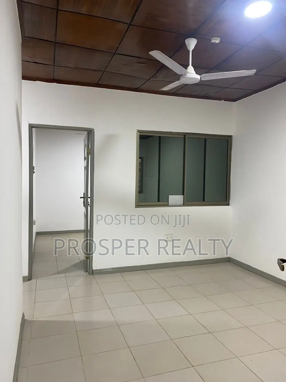 3 Bed House/Office Space
