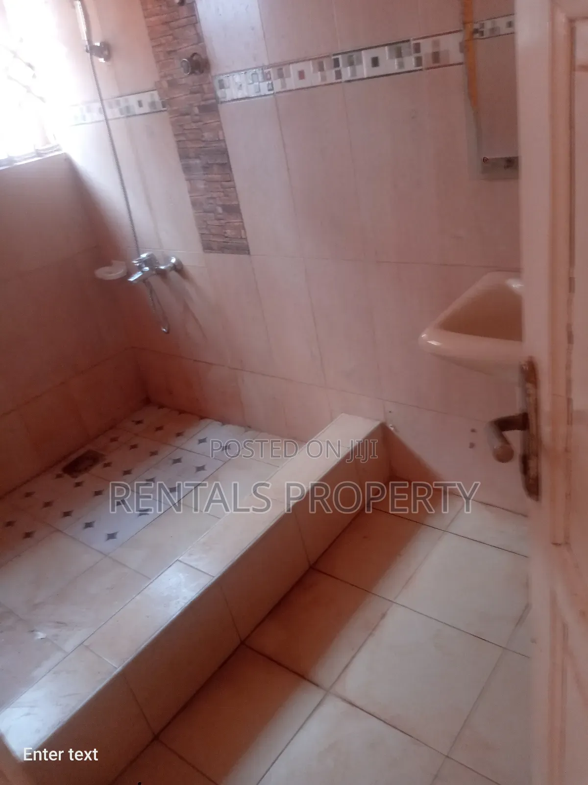 2bdrm Block of Flats in Barrier for rent